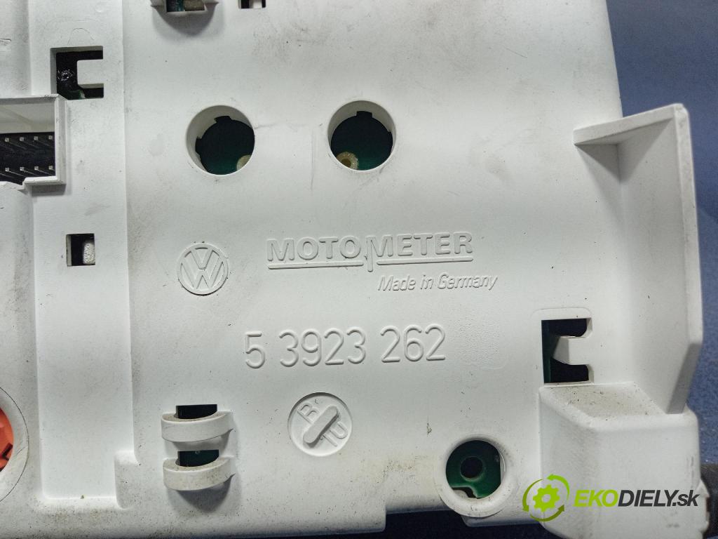 Volkswagen Passat 1996 prístrojovka/ budíky 3A0919861A