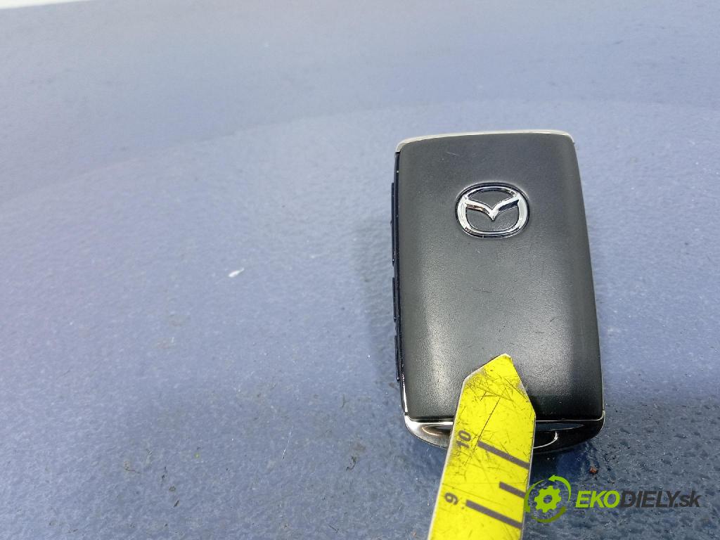 Mazda Cx-5 2021 Spínač zapaľovania: SKE13E-03