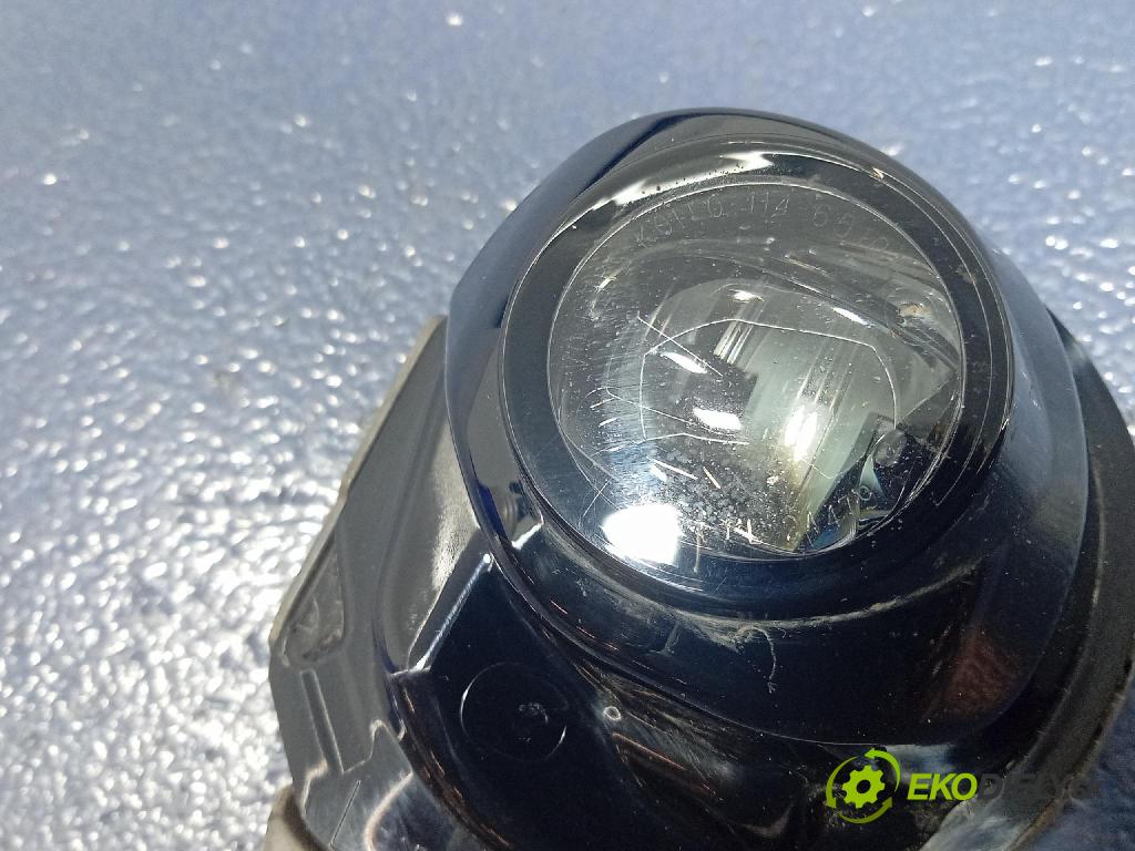 Mazda Cx-5 2021 Halogen Vľavo: