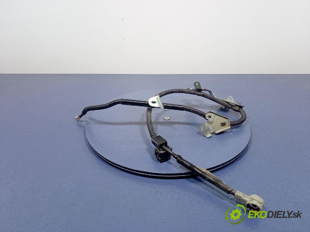 Mazda Cx-5 2021 inštalácia Elektrický: KD49-67-070