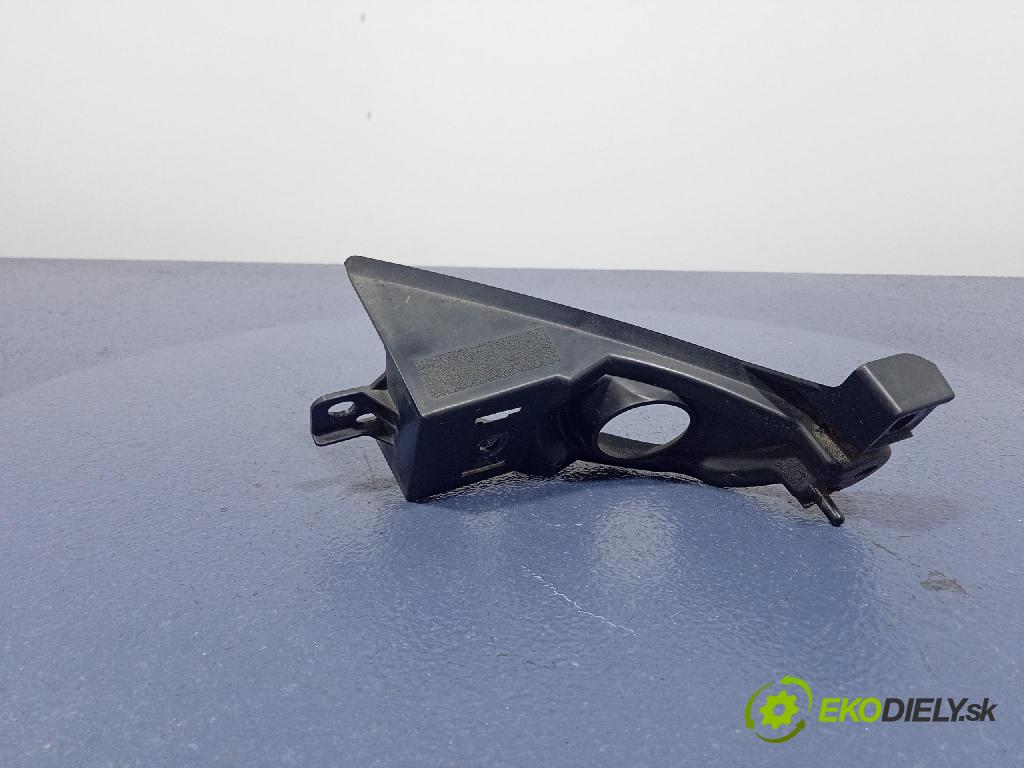 Mazda Cx-5 2021 Halogen v pravo: KB8-50C12