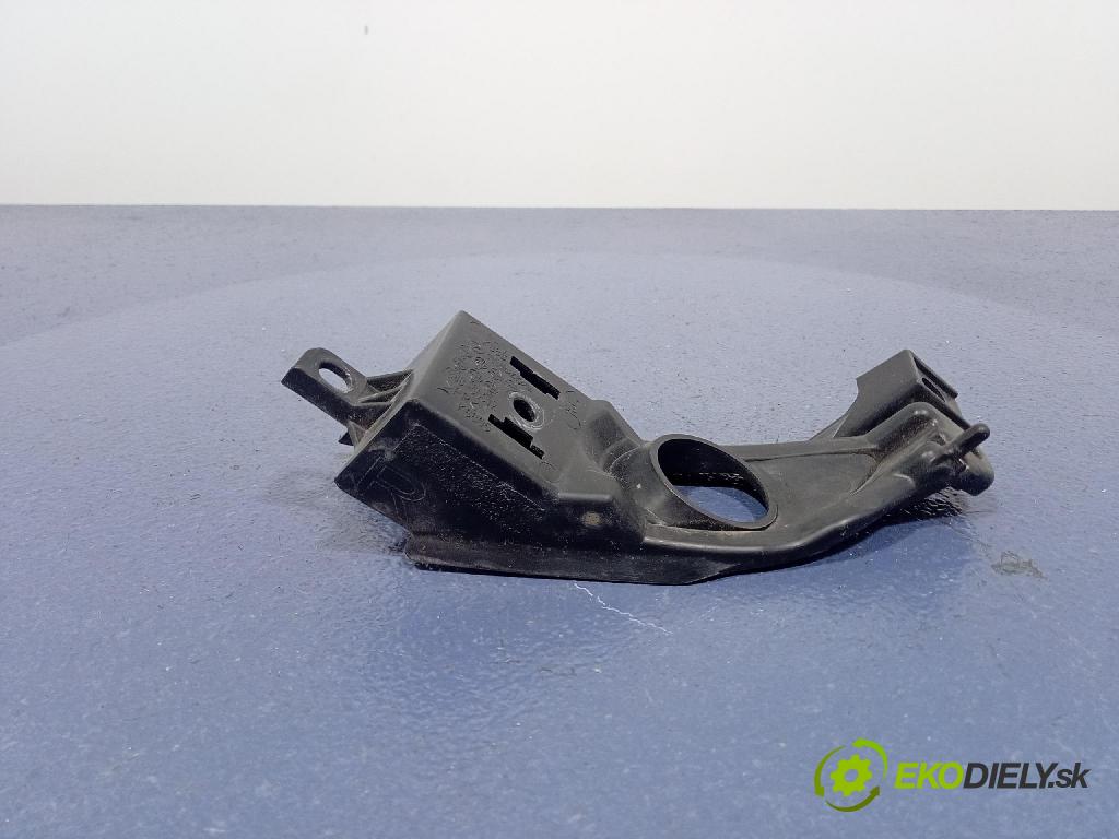 Mazda Cx-5 2021 Halogen v pravo: KB8-50C12