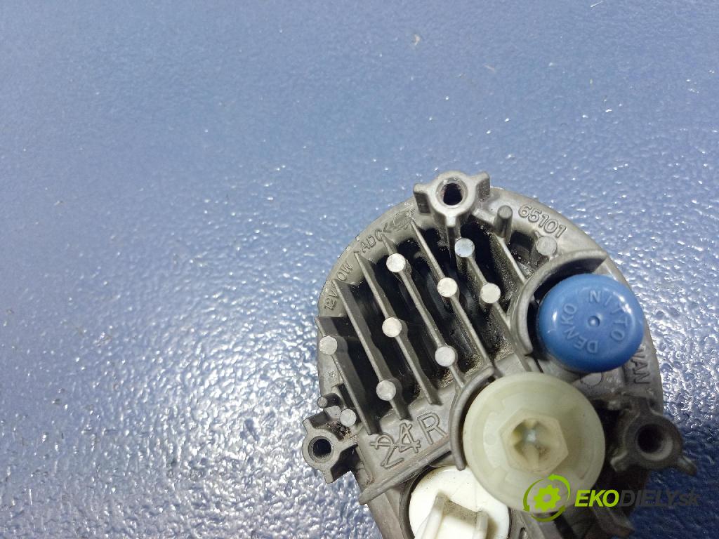 Mazda Cx-5 2021 Halogen v pravo: