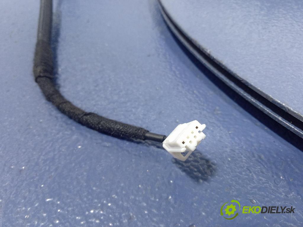 Mazda Cx-5 2021 kryt Plast: Interiéry: KB8C636G0