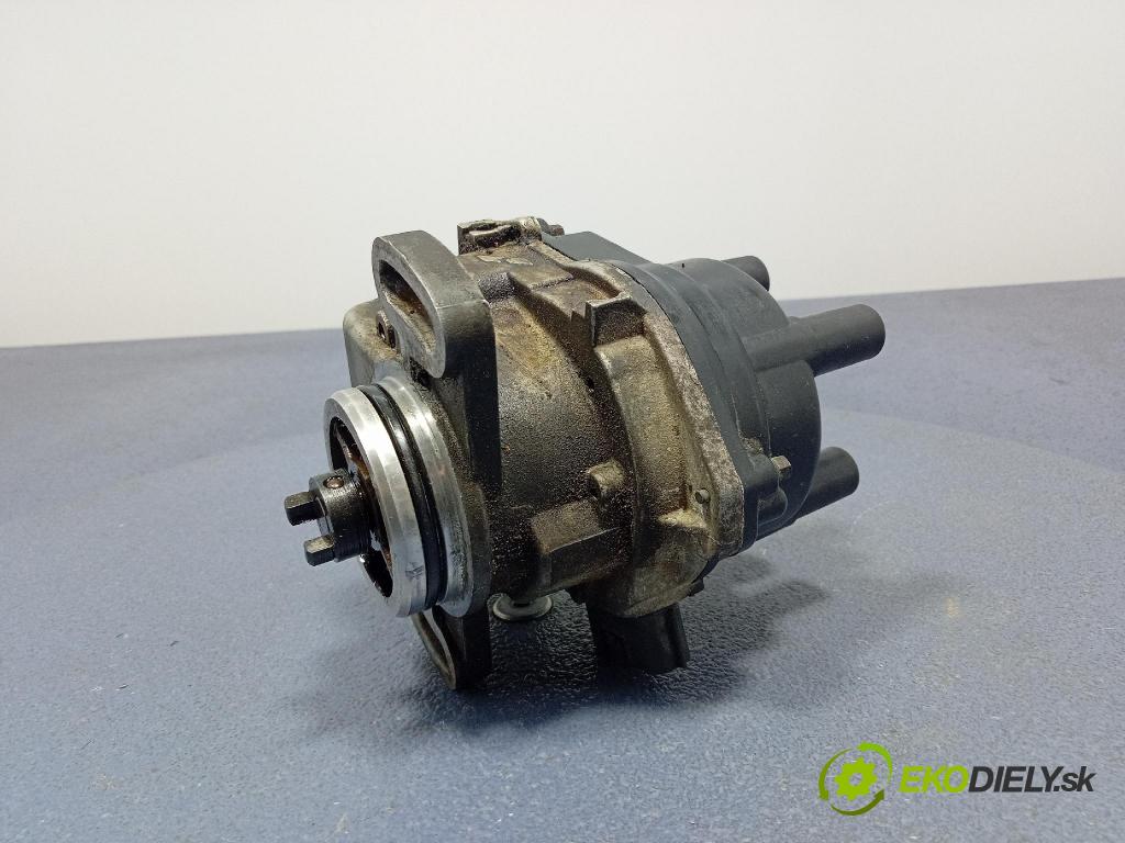 Nissan Primera 1999 rozdeľovač Zapaľovanie: 22100-82J03