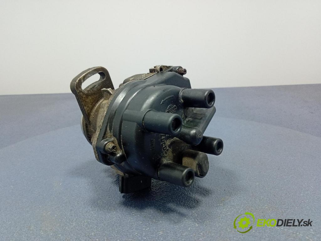 Nissan Primera 1999 rozdeľovač Zapaľovanie: 22100-82J03