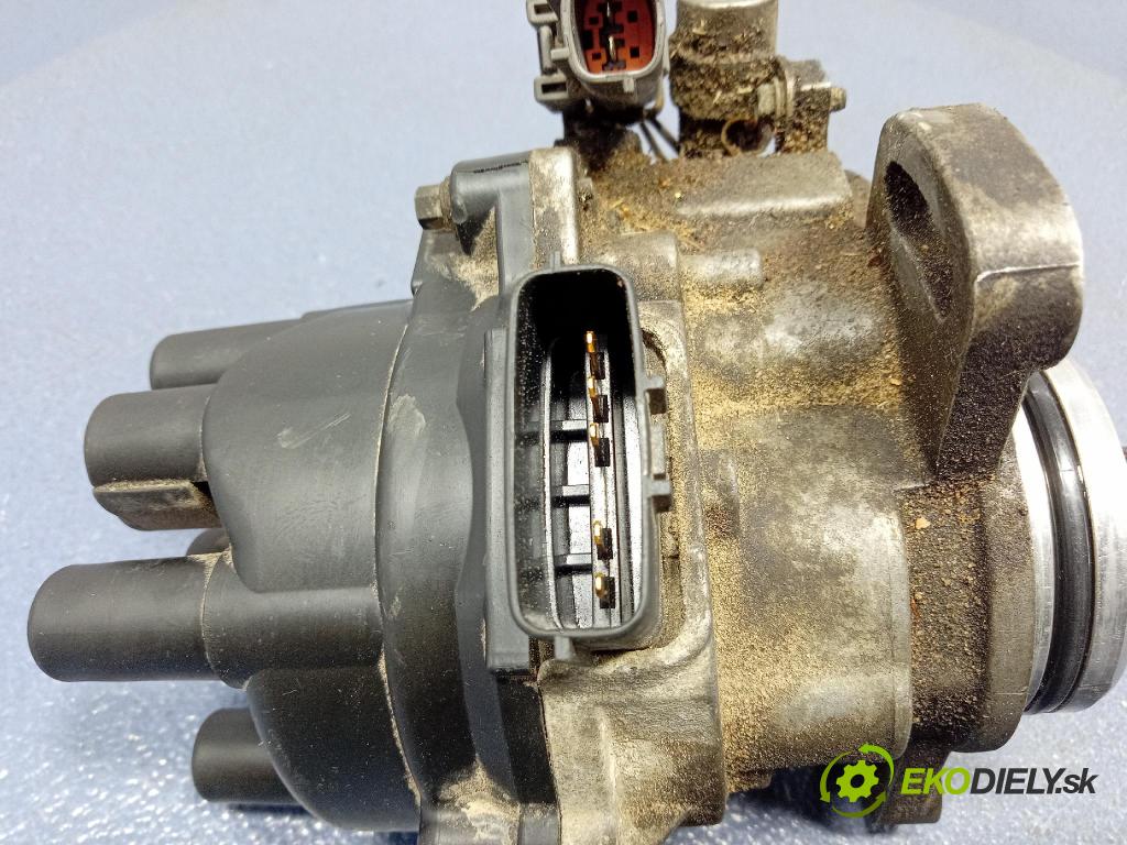 Nissan Primera 1999 rozdeľovač Zapaľovanie: 22100-82J03