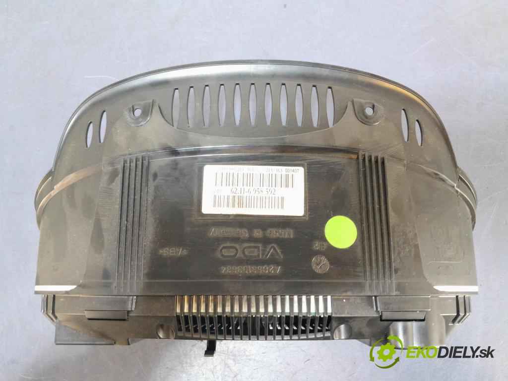 Bmw Seria 5 2004 prístrojovka/ budíky 6958592