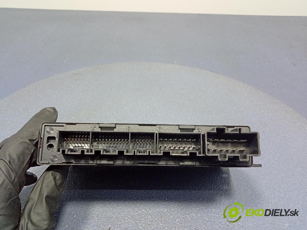 Audi A4 2000 riadiaca jednotka Komfortu 8E0959433J