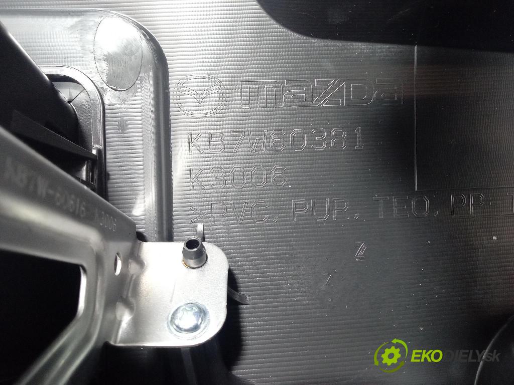 Mazda Cx-5 2021 kokpit,pristrojová doska KB7W60381
