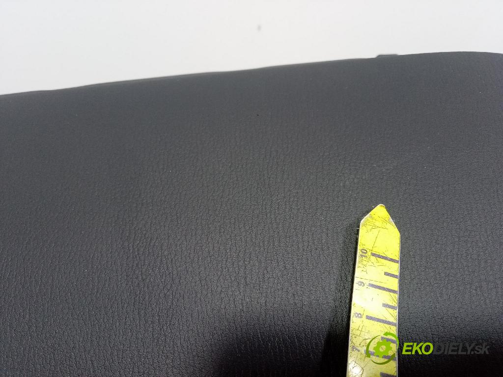 Mazda Cx-5 2021 kokpit,pristrojová doska KB7W60381