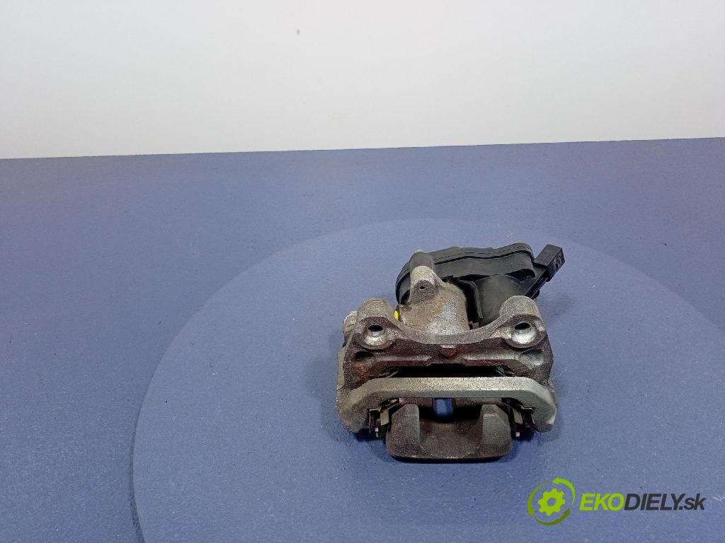 Mazda Cx-5 2021 brzdič brzdový zad Vľavo: