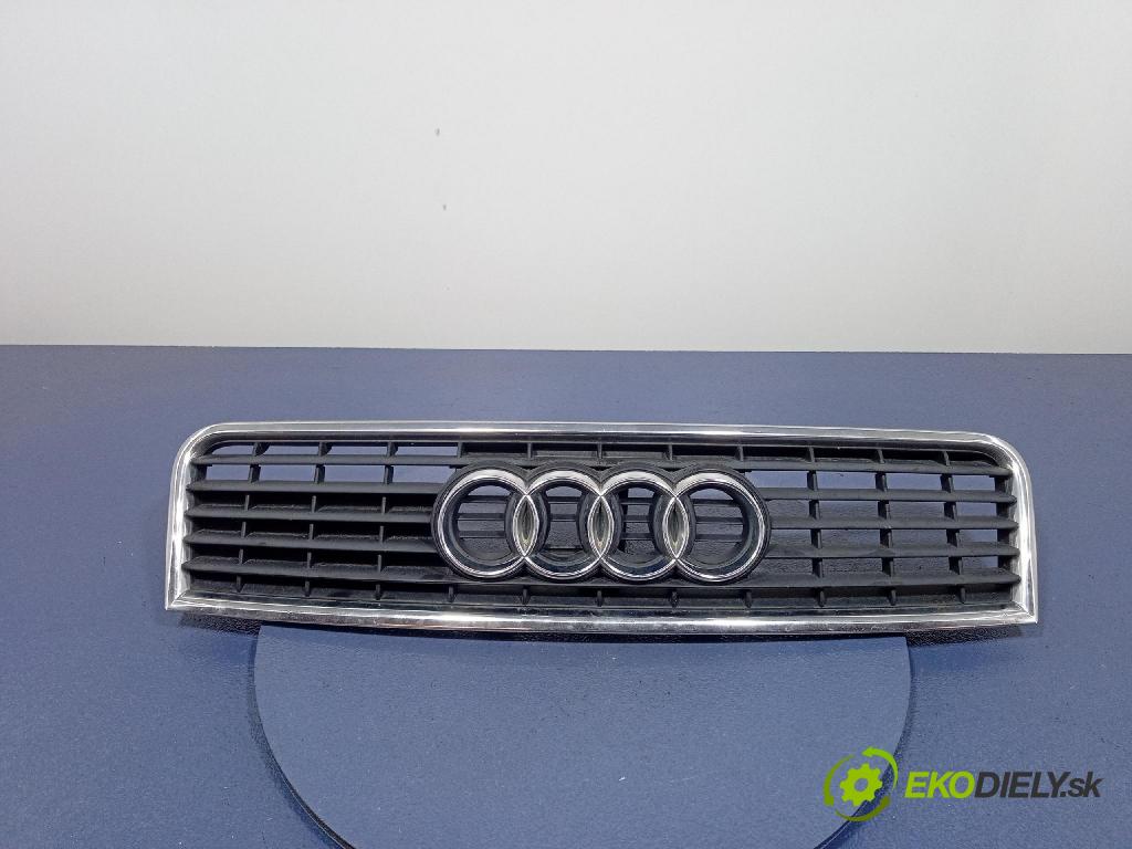 Audi A4 2000 miežka / Gril: 8E0853651B