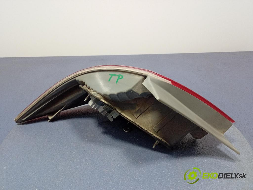 Honda City 2007 svetlo / reflektor zad Prava: Vonkajsia: P5512R