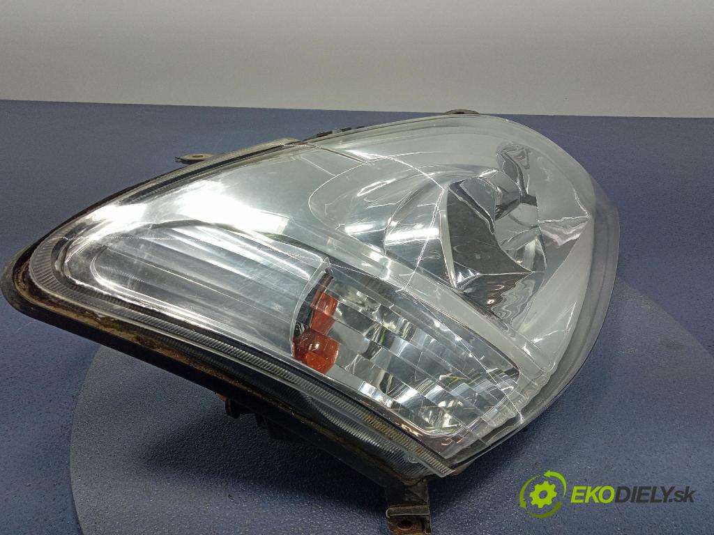 Toyota Corolla 2002 Reflektor: v pravo: 212-11D1R