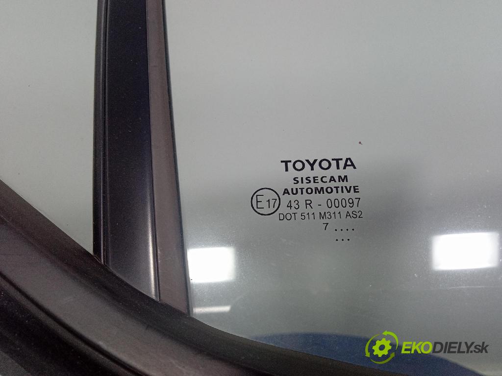 Toyota C-hr 2017 dvere zad pravé