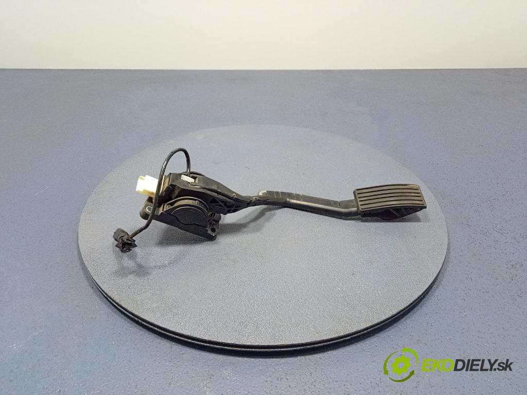 Peugeot 407 2006 pedal Plyn: 9650341780