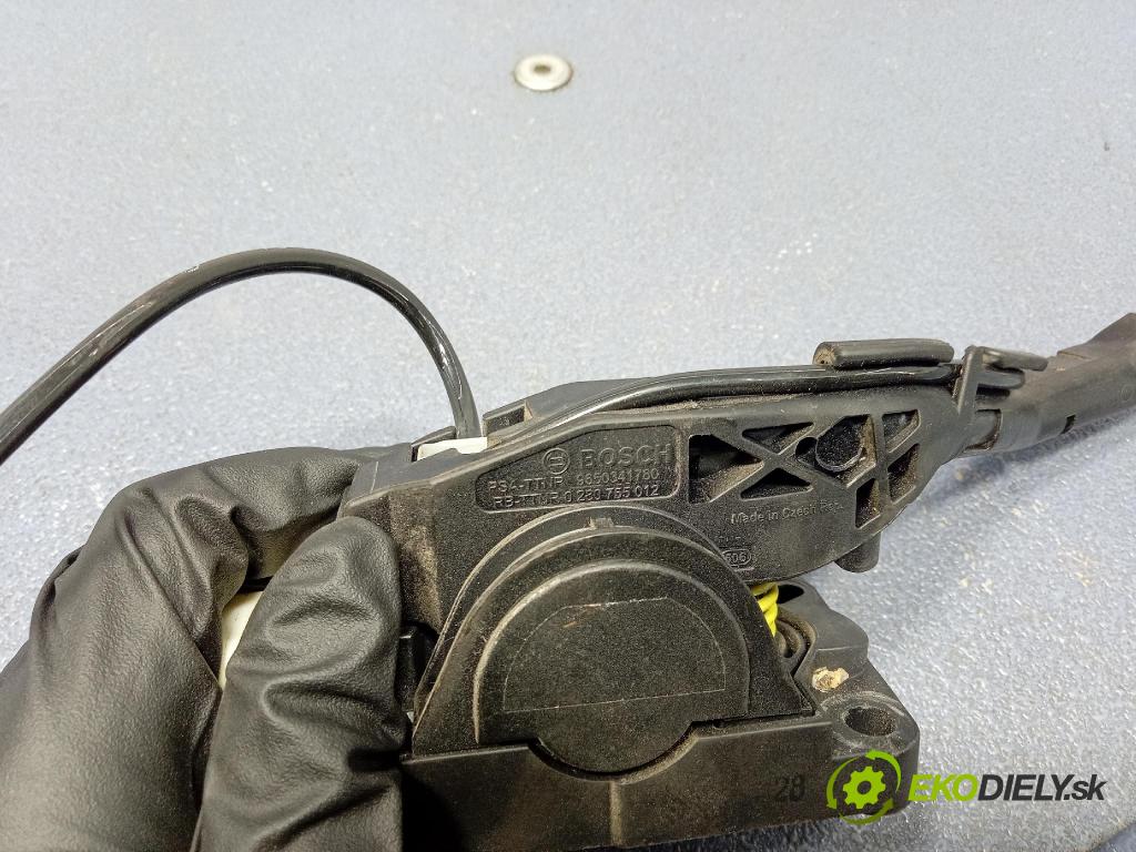 Peugeot 407 2006 pedal Plyn: 9650341780