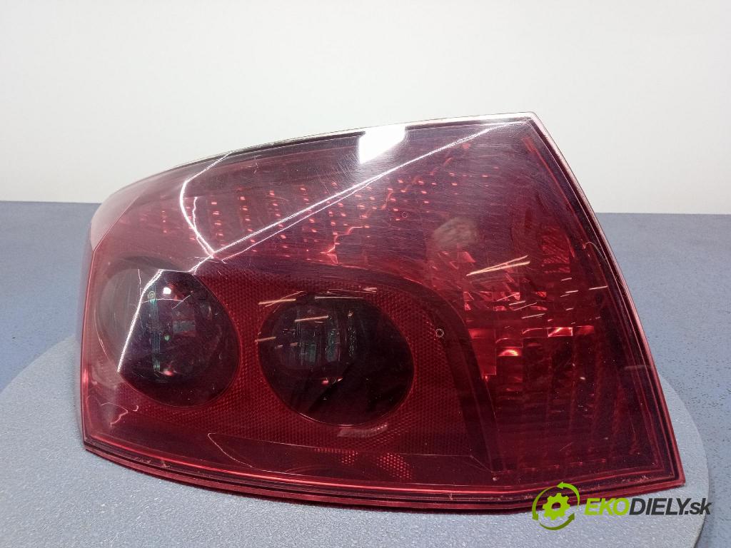 Peugeot 407 2006 svetlo / reflektor zad ľavá Vonkajsia: