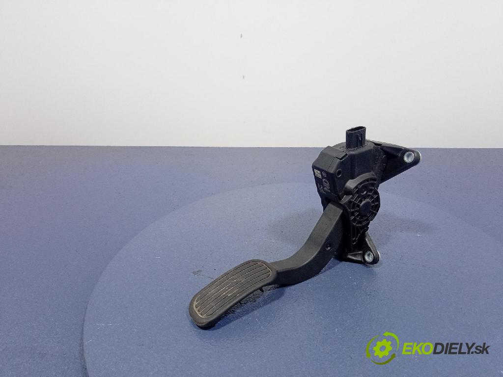 Toyota C-hr 2017 pedal Plyn: 78110F4020