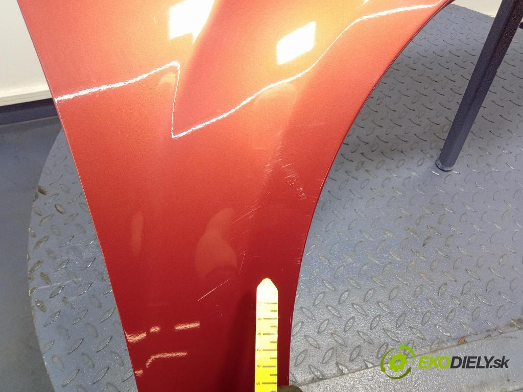 Ford Focus 2005 blatník Predné v pravo: