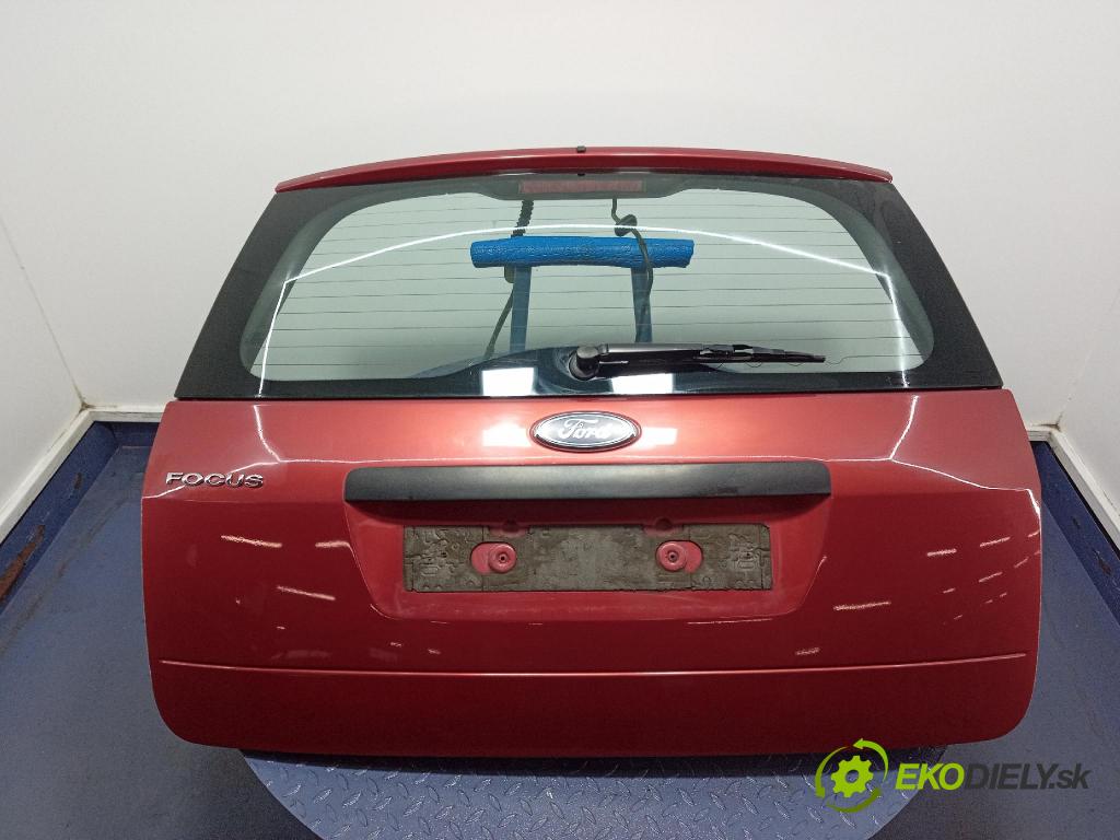 Ford Focus 2005 zadna dveře kufra: kufra: