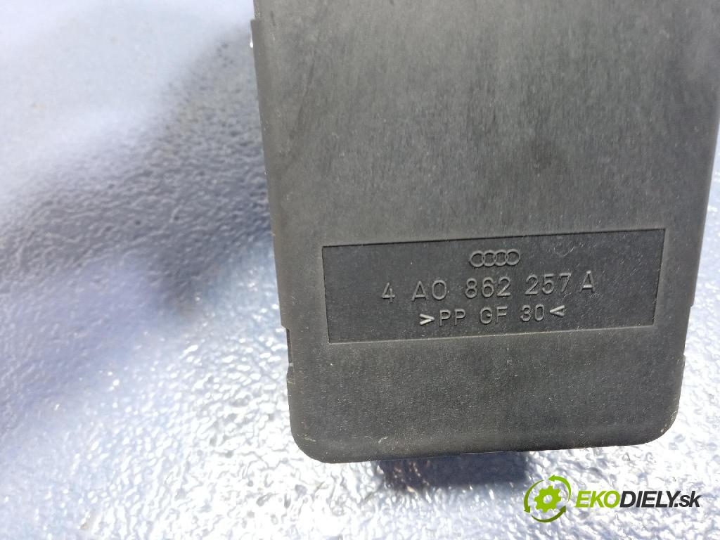 Audi A4 1995 pompa Centrálny: Zámok: 4A0862257A