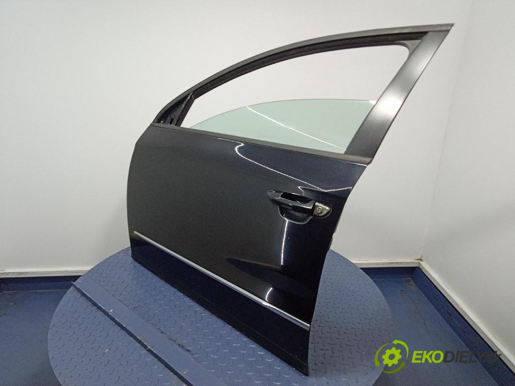 Vw Passat 2007 dvere Predné Vľavo:
