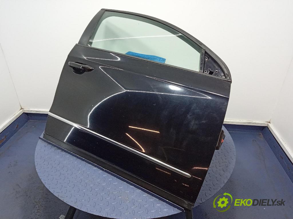Vw Passat 2007 dvere Predné pravé
