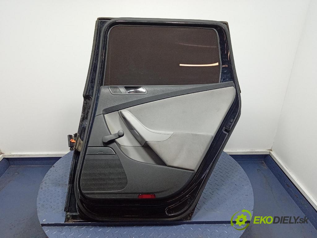 Vw Passat 2007 dvere zad pravé