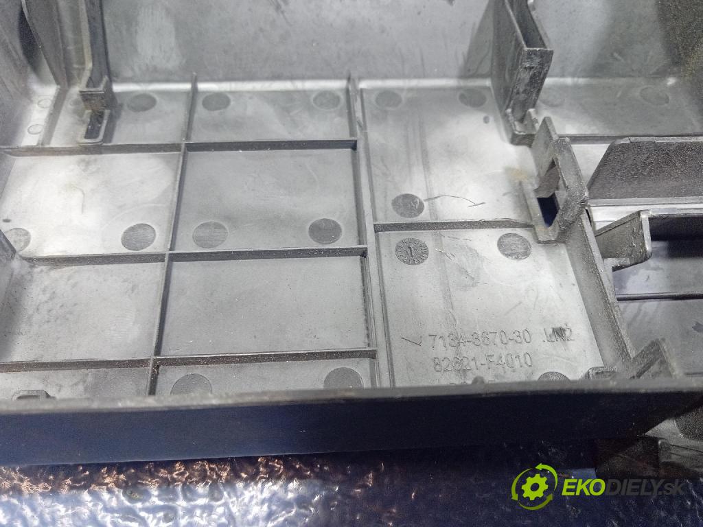 Toyota C-hr 2017 inštalácia Elektrický: 7173-3232-30