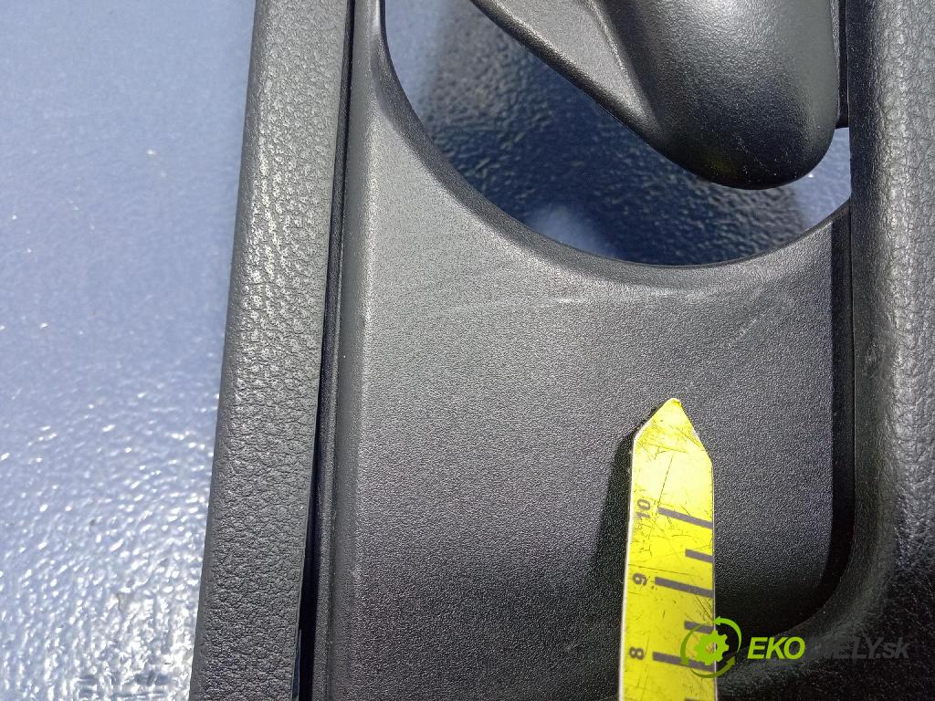 Toyota C-hr 2017 kryt Plast: Interiéry: 7302302060