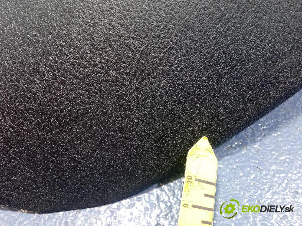 Toyota C-hr 2017 kryt Plast: Interiéry: 62112F4010