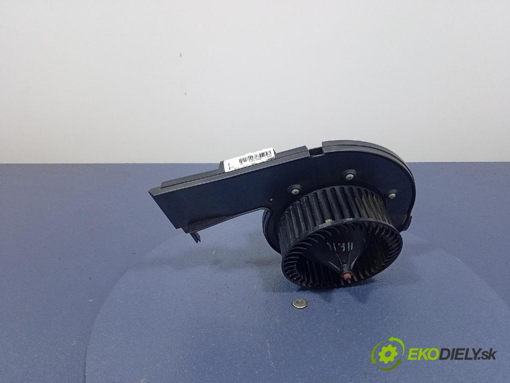 Toyota C-hr 2017 ventilátor Vzduch: T957466