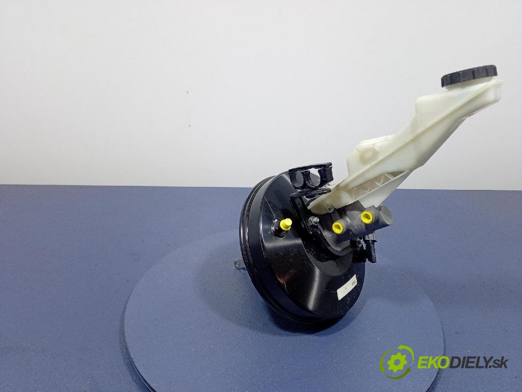 Mazda Cx-5 2021 servo Brzdní: KB8R 439950