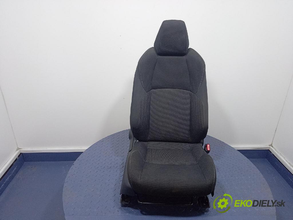 Toyota C-hr 2017 Sedačka spolujazdca