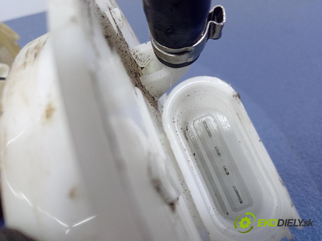 Audi A6 2001 čerpadlo Palivo: / Systém: Meranie: 8TF358106