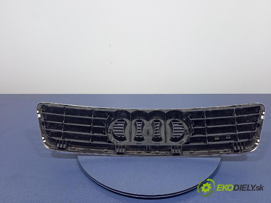 Audi A6 2001 miežka / Gril: 4B0853651A