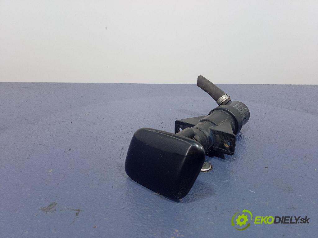 Audi A6 2001 ostrekovač 4B0955275