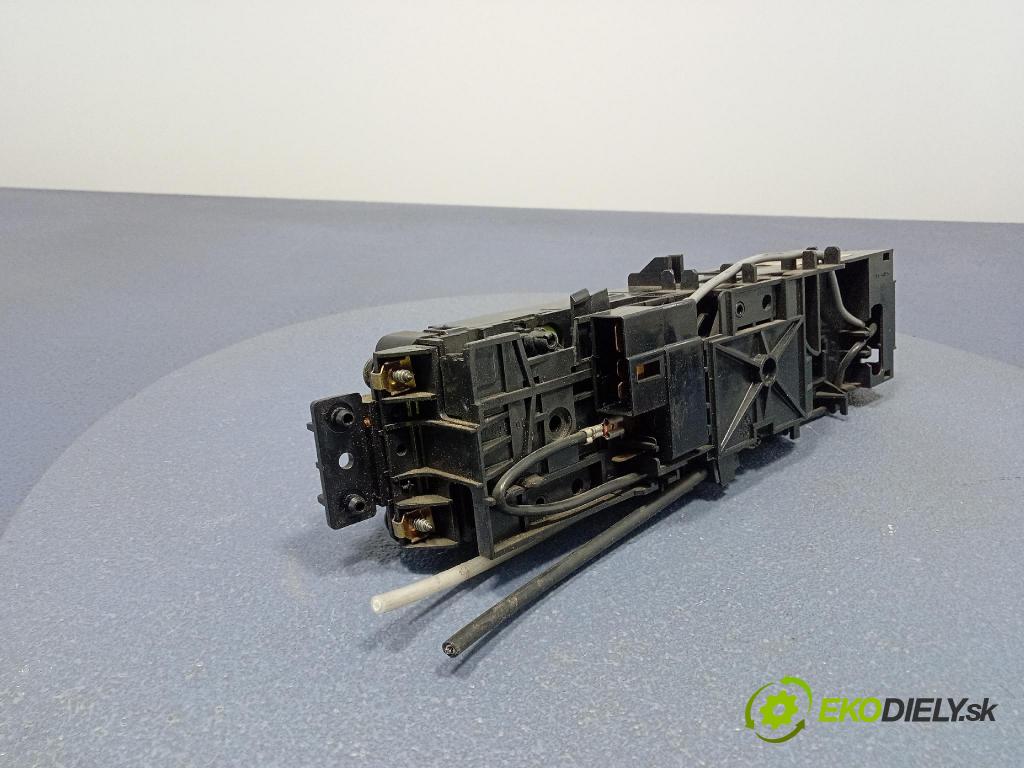 Mercedes Sprinter 2000 prepínač Klimatizácia: Prúd vzduchu: A0008306585
