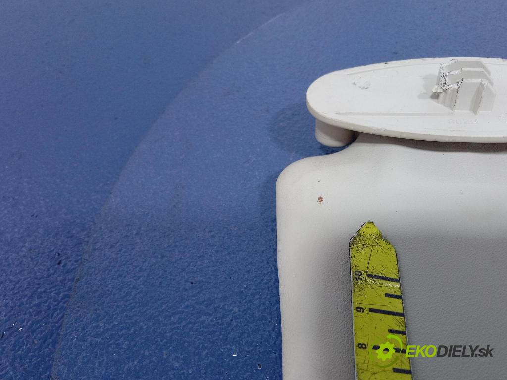 Fiat Punto 2009 kryt slnečná clona