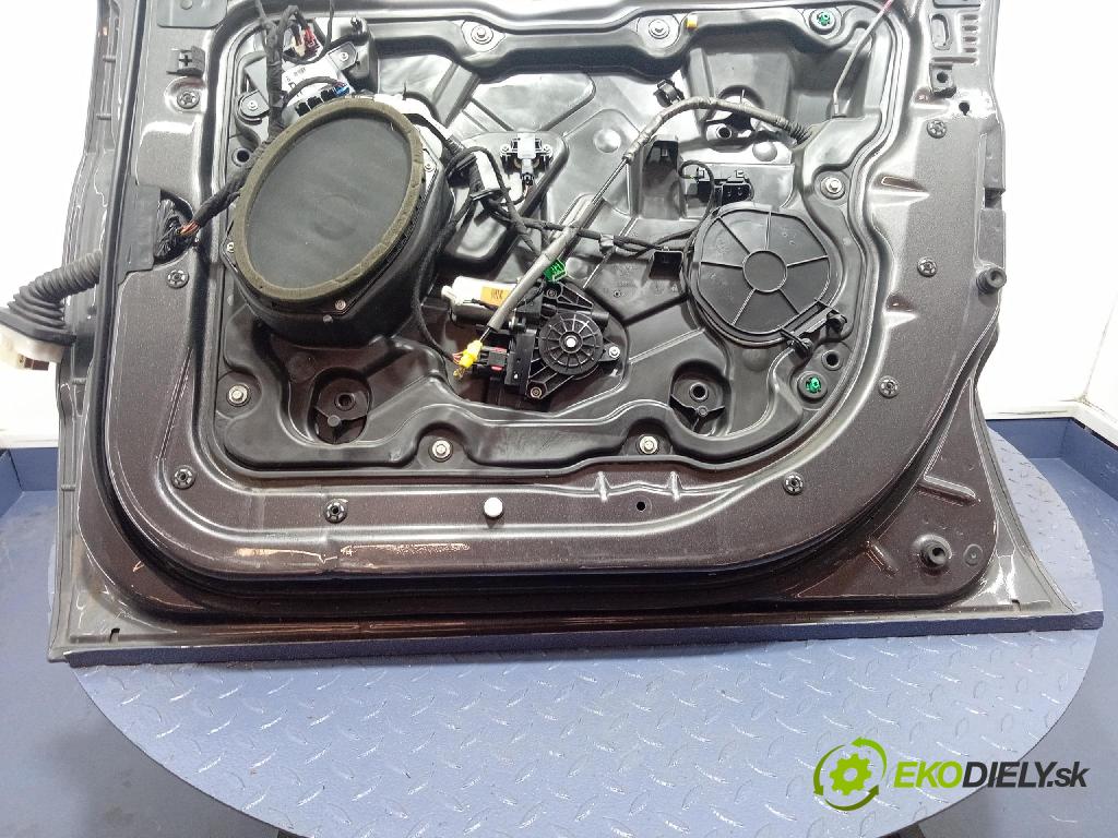 Jeep Grand Cherokee 2014 dvere Predné pravé
