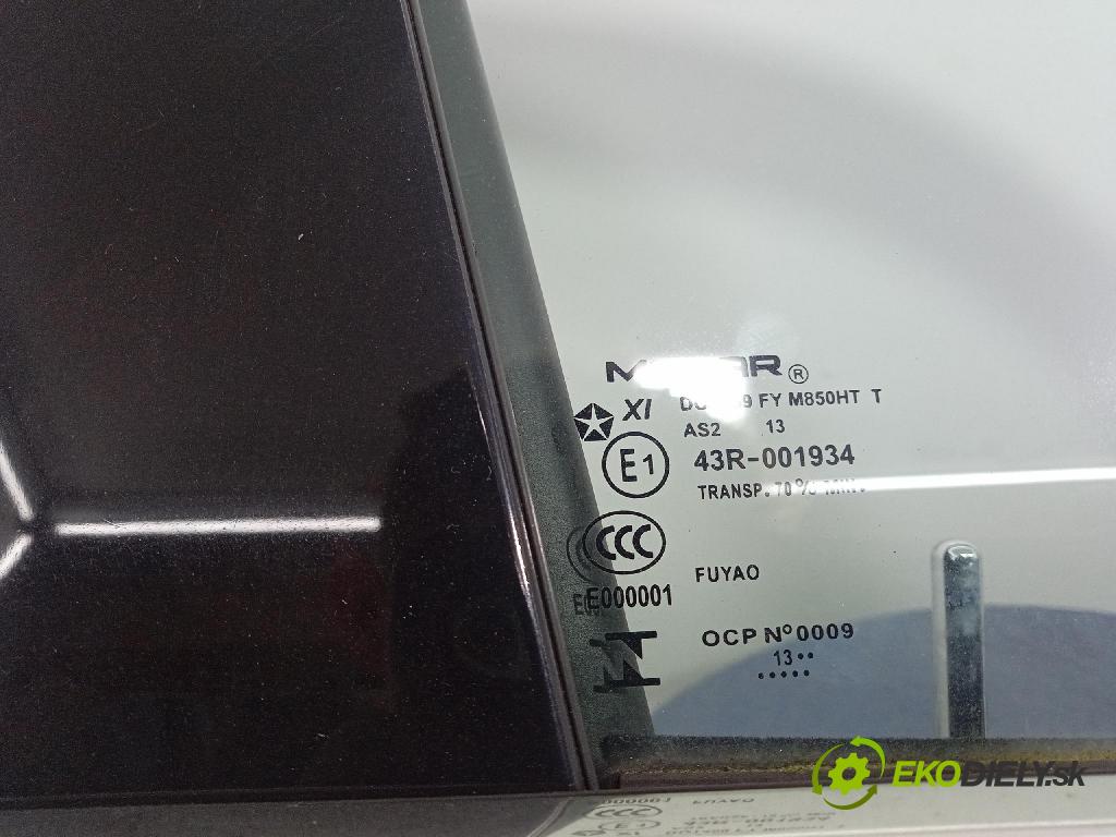 Jeep Grand Cherokee 2014 dvere Predné pravé