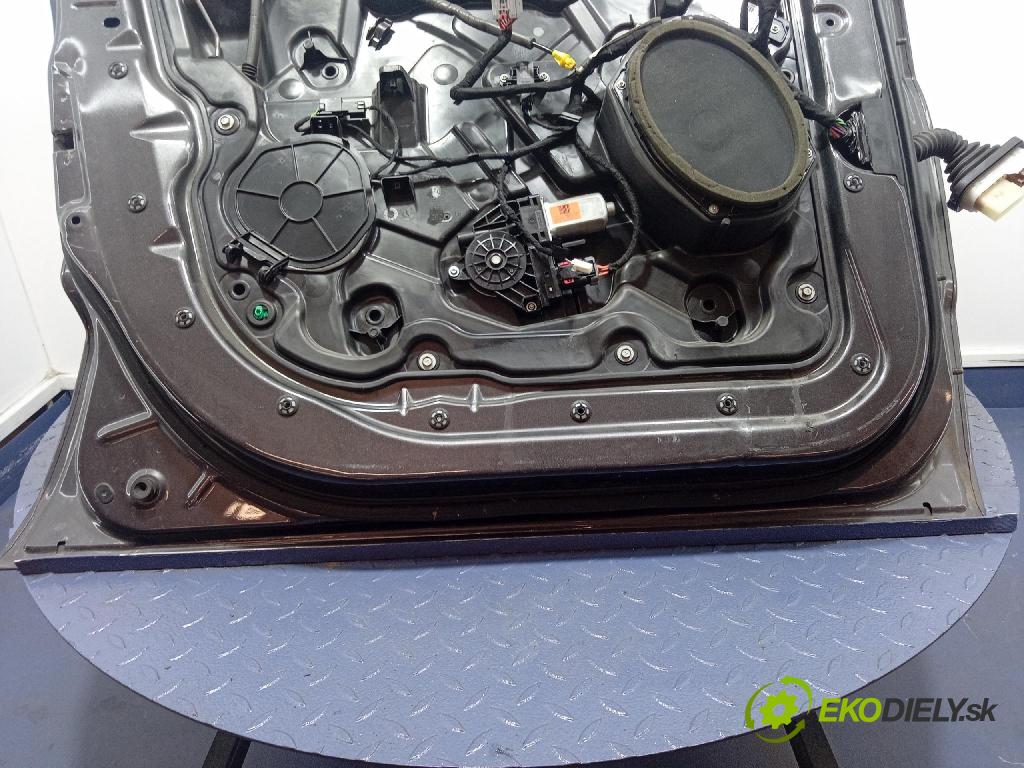 Jeep Grand Cherokee 2014 dvere Predné Vľavo: