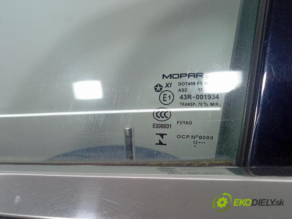 Jeep Grand Cherokee 2014 dvere Predné Vľavo: