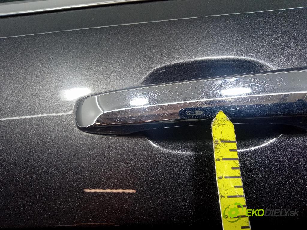 Jeep Grand Cherokee 2014 dvere zad Vľavo: