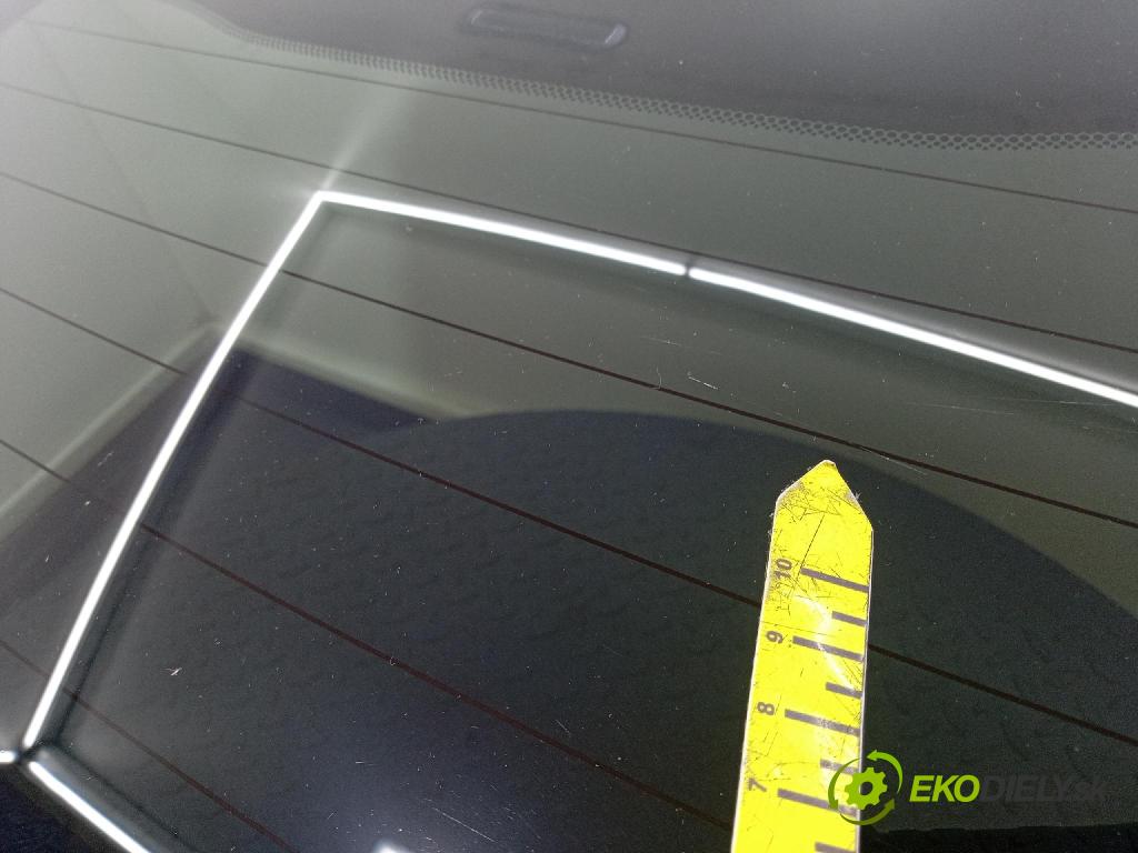 Jeep Grand Cherokee 2014 zadna dveře kufra: kufra:
