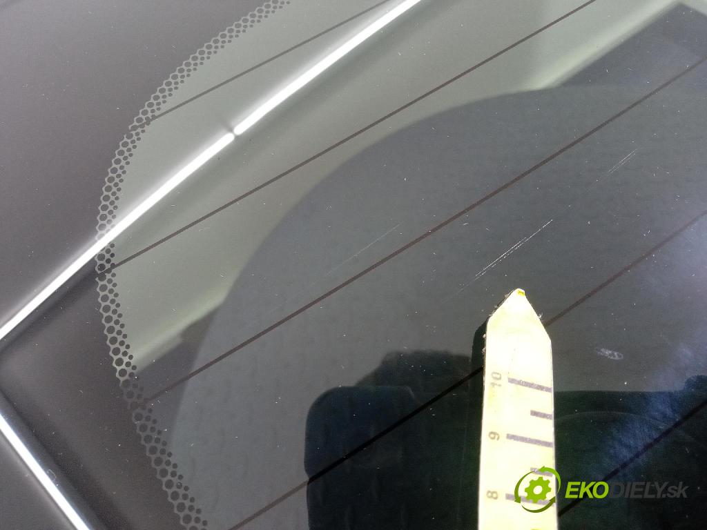 Jeep Grand Cherokee 2014 zadna dveře kufra: kufra: 