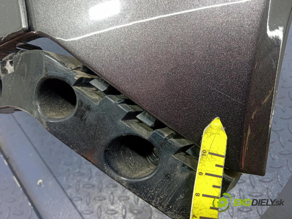 Jeep Grand Cherokee 2014 blatník Predné v pravo: