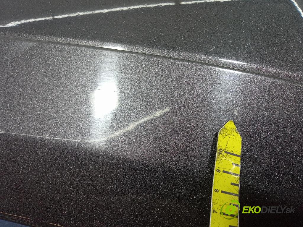 Jeep Grand Cherokee 2014 blatník Predné v pravo: